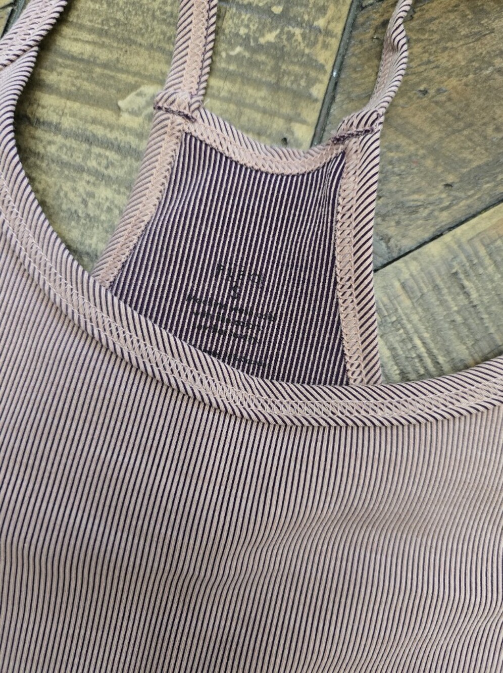 FLEO Tank Top - Picture 2 of 4